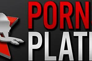 Nikki Delano's Huge Fake Tits Milked by Muscular Guy in Balloon Fetish Scene