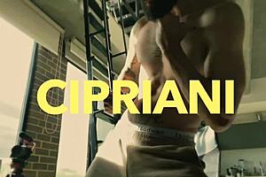 Promete no correrte rápido con el mejor video porno casero de esta latina que conocí por Tinder