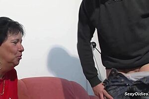 Why Does This German Mature Love Big Cock in Reverse Cowgirl?