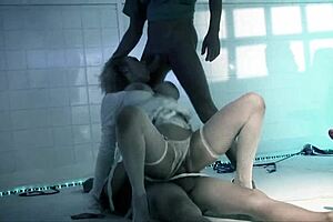 Weird 4K Porn With Wet Milf Pussy in Wild 4some Orgasm and Moaning