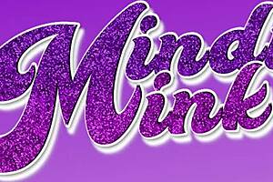 Bögyös érett Mindi Mink kielégíti a szőrös puncit