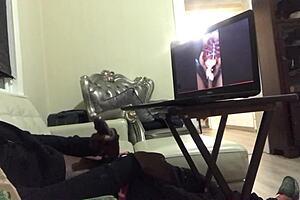 i’m losing it over getting blown by this smoking hot muslim chick with a fat ass