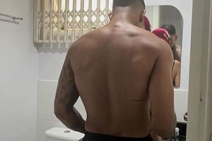 safado gives me dick, cuckold joins for double penetration!