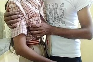 印度德西乡村学生操学校女友