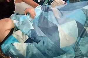 I was just lying there and found my stepsister in bed! Couldn’t resist banging her before work!