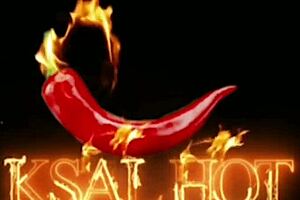 A Safada Da Danny Hot Chama Dois F�s Neg�o Para Fuder Firme A Bucetinha Dela