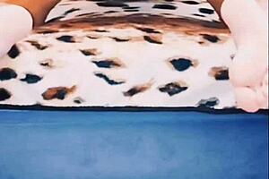 Watch MILF do DOUBLE MASTURBATION and DOGGY STYLE!