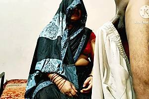 Desi wife meets neighbour boys