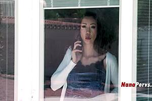 Wow! 55yo Kaya Knight seduces 18yo David Lee in taboo fling