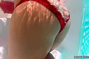 Want a poolside blowjob from this natural milf?