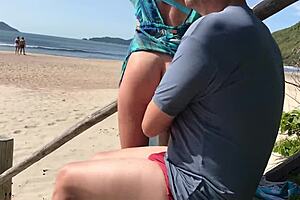 Milf teases stranger then gets ass fucked publicly 😏