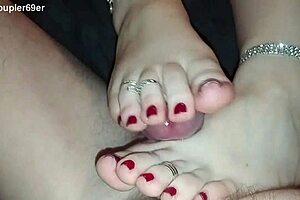 i watch my wife moaing as husband fucks her hard with bouncing boobs