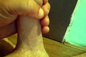 Amateur handles monster cock with passion!