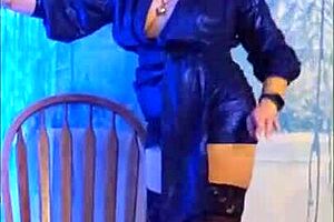 Hotwife steffi does a sexy pussy dance in this pmv compilation 😍