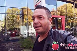 Slim milf Vicky Hundt craves hard outdoor banging right now!