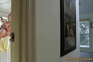 Tattooed Teen Babe Tribs Her Stepmom in Classy Close Up