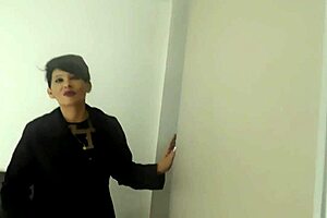 me and my boyfriend have a hot trio with monster cock deepthroat and doggystyle.