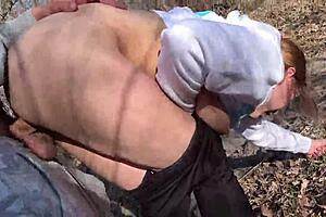 Maid Pretends To Look But Wants To Seduce