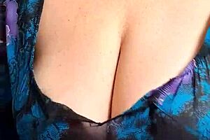 blonde milf in shorts shows big natural tits