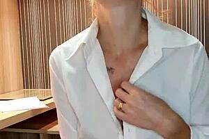 Blonde MILF Orgasms Loudly!