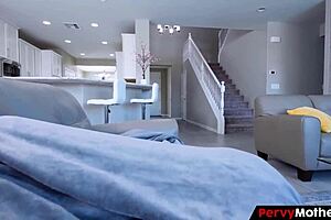 Pretty mom, ready for your morning dose? Let's fuck in cowgirl!