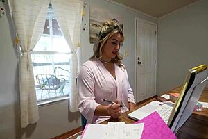 step-mom needs co-star for big cock