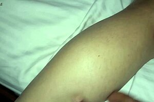 rich milf explores her wild body fantasies