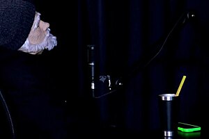 Morena gostosa strips, shows gorgeous tits despite hating exposure - Tifany Rocha swings!