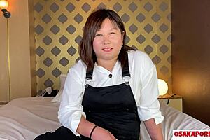 Mako, tell me how you squirt with that big dick?