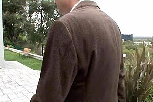 Crissy moon and ashli orion share cock on their 18th birthday!