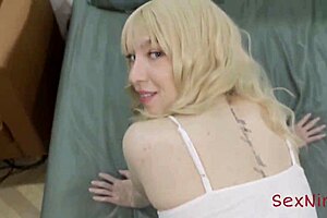 No one will stop me from fucking my bubble butt step-mom when we're home alone 😈💦