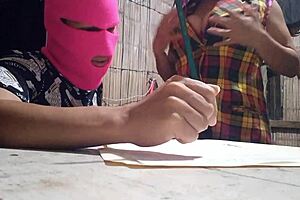 me visita mi compañero de la universidad en mi casa del campo lo vi muy musculoso y le propuse cosas sexuales sucias porno real casero