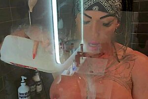 fucking while bathed in milk feels so good