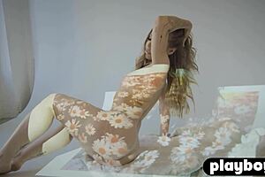 i expose my amazing tits and big ass as tattooed milf