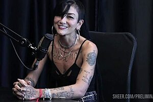 Best Moments Of Caroleta Roots In Preliminares Podcast With Bia Hot Part 2