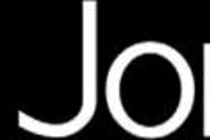 Is This Skinny Petite Nympho MILF Sucking Feet Fetishly?