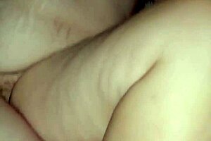 couple reaches strong orgasm together