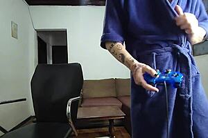 Mommy masturbates with dildo during video game