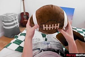 Pretty bunny mom craves stepson's big eggs in hot POV action!