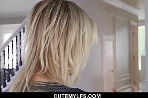 亚历克西斯·福克斯裸体被抓大奶晃荡！