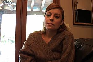 sovereign syre gets fistd by elle alexandra