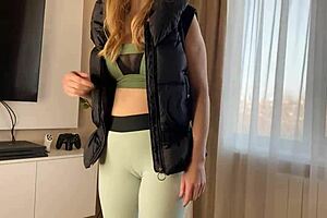 偷偷和朋友妈妈疯狂玩！