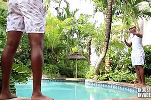 resort rendezvous with 2 huge black dicks in face fucking deepthroat sloppy double facial