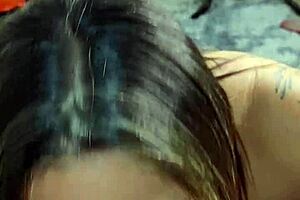 my frinds mom was so hot waitn for her husban but i got ther first n we did stuff wit blowjob n cumshot