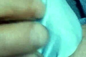 Byrd jerks off for Ladybyrd's exhibitionist tease