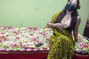 Pakistani Aunty Calls Friend for Hard Anal with Hindi Audio