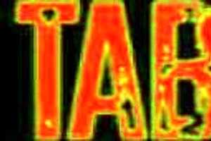 Пастушка 18+ растягивает жопу в гараже