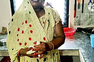 Desi Bhabhi Fucks Hardcore In Kitchen With Banana