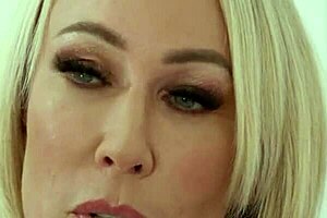 teen insists step mom on letting her watch