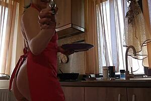 milfycalla's shorts compilation featuring latina cum-slut with big ass blowjobs